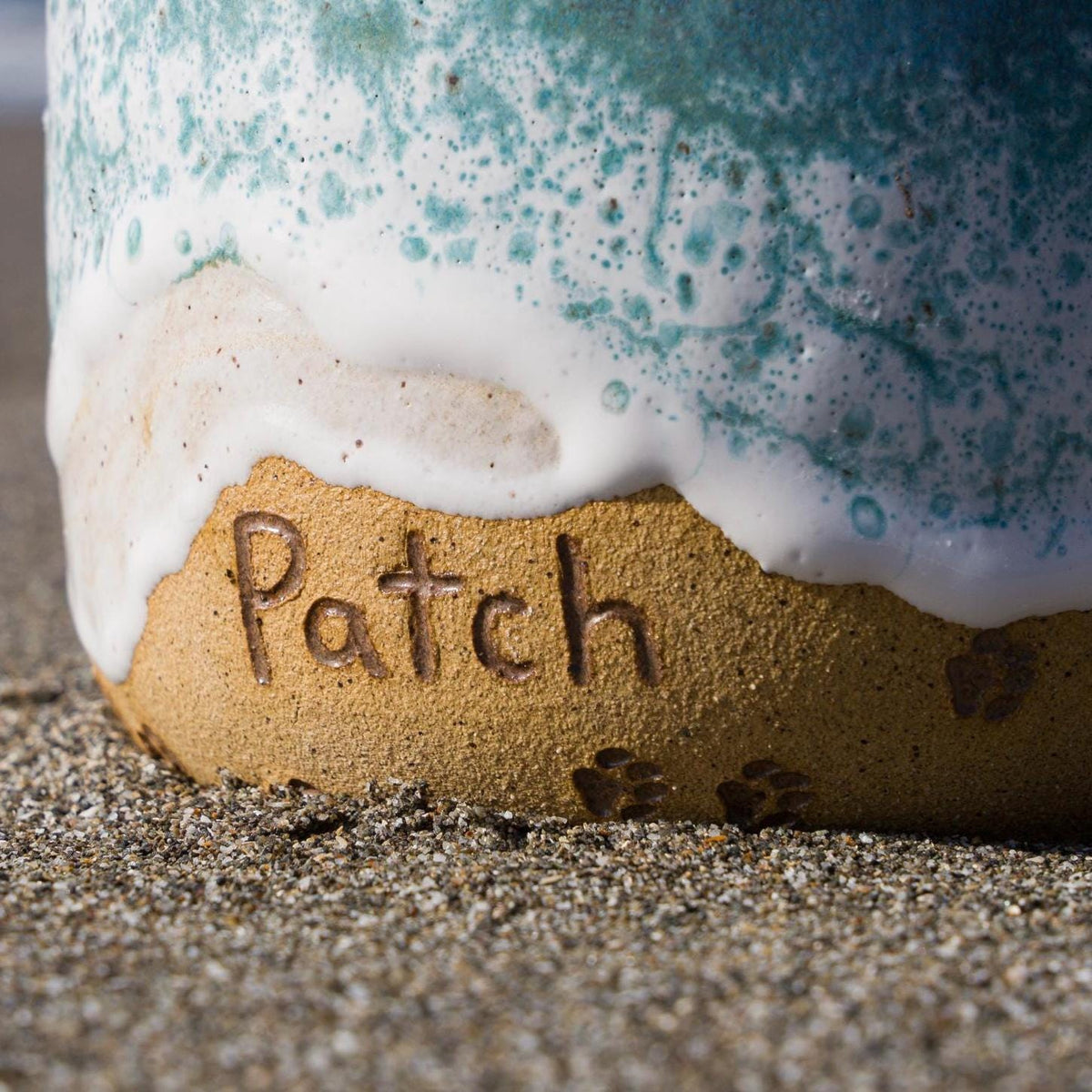 Personalized Paw Prints on the Beach Ceramic Pet Urn — Handmade Memorial with Ocean Waves